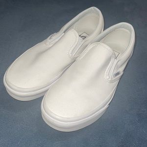 Women’s Canvas Skip On Vans